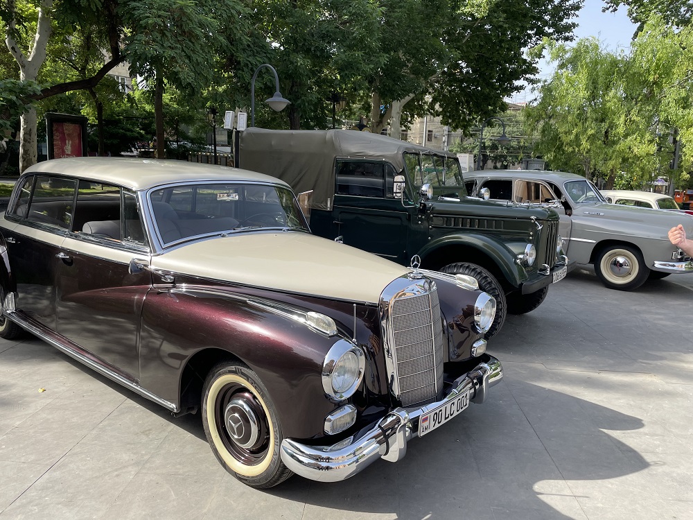 Ցուցահանդես և ավտոարշավ՝ ի նշանավորումն Ալեքսանդր Մանթաշյանցի ծննդյան 180-ամյակի
